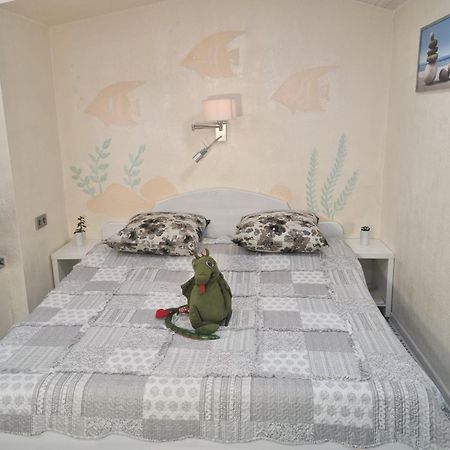 Inkaras Aparthotel Palanga Kamer foto