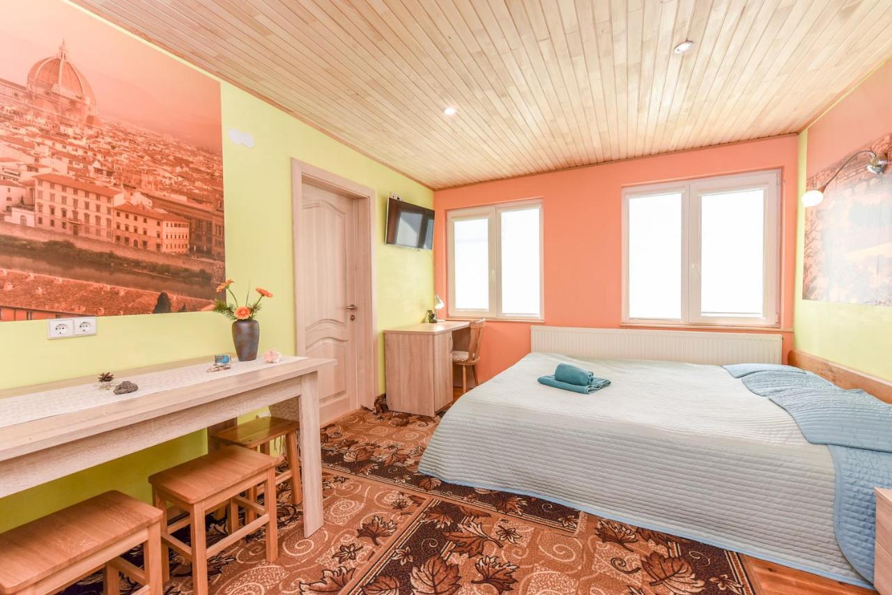 Inkaras Aparthotel Palanga Buitenkant foto