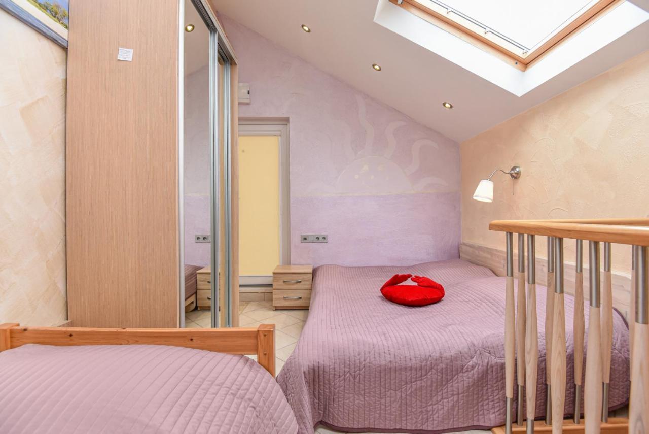 Inkaras Aparthotel Palanga Buitenkant foto